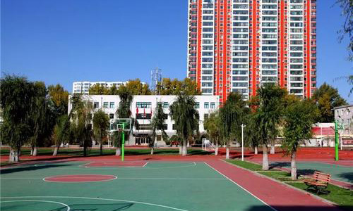 黑龙江省商务学校