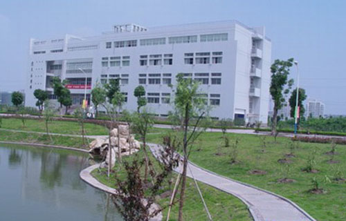 杭州市丝绸技工学校标志